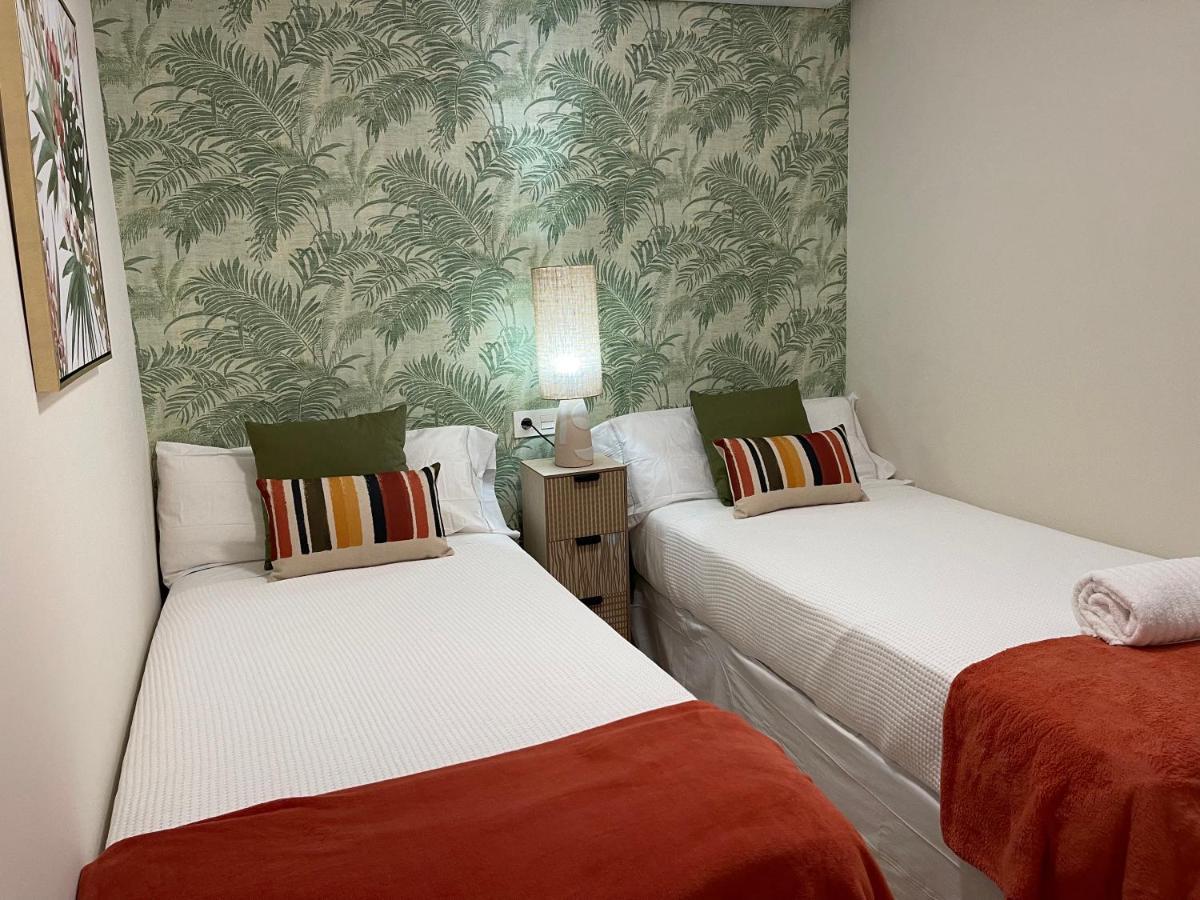 Suite 208, Close To The Beach, 2 Bedroom,Golden Mile Marbella Eksteriør billede