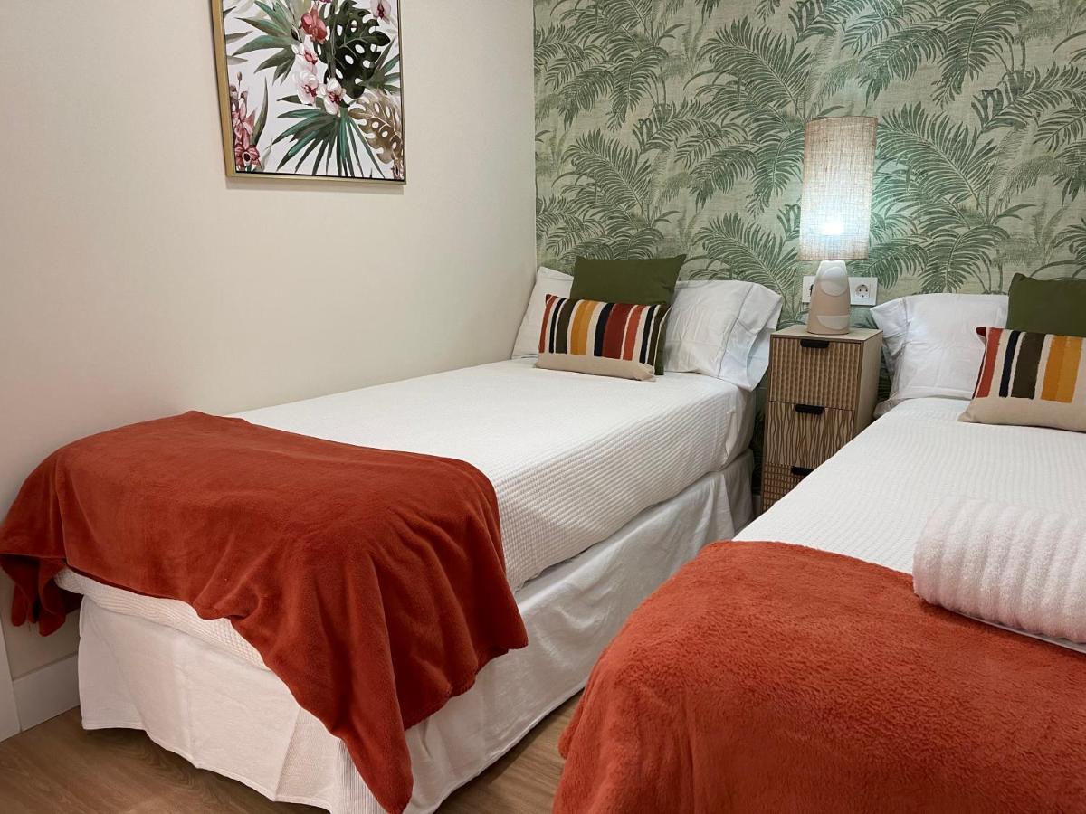 Suite 208, Close To The Beach, 2 Bedroom,Golden Mile Marbella Eksteriør billede