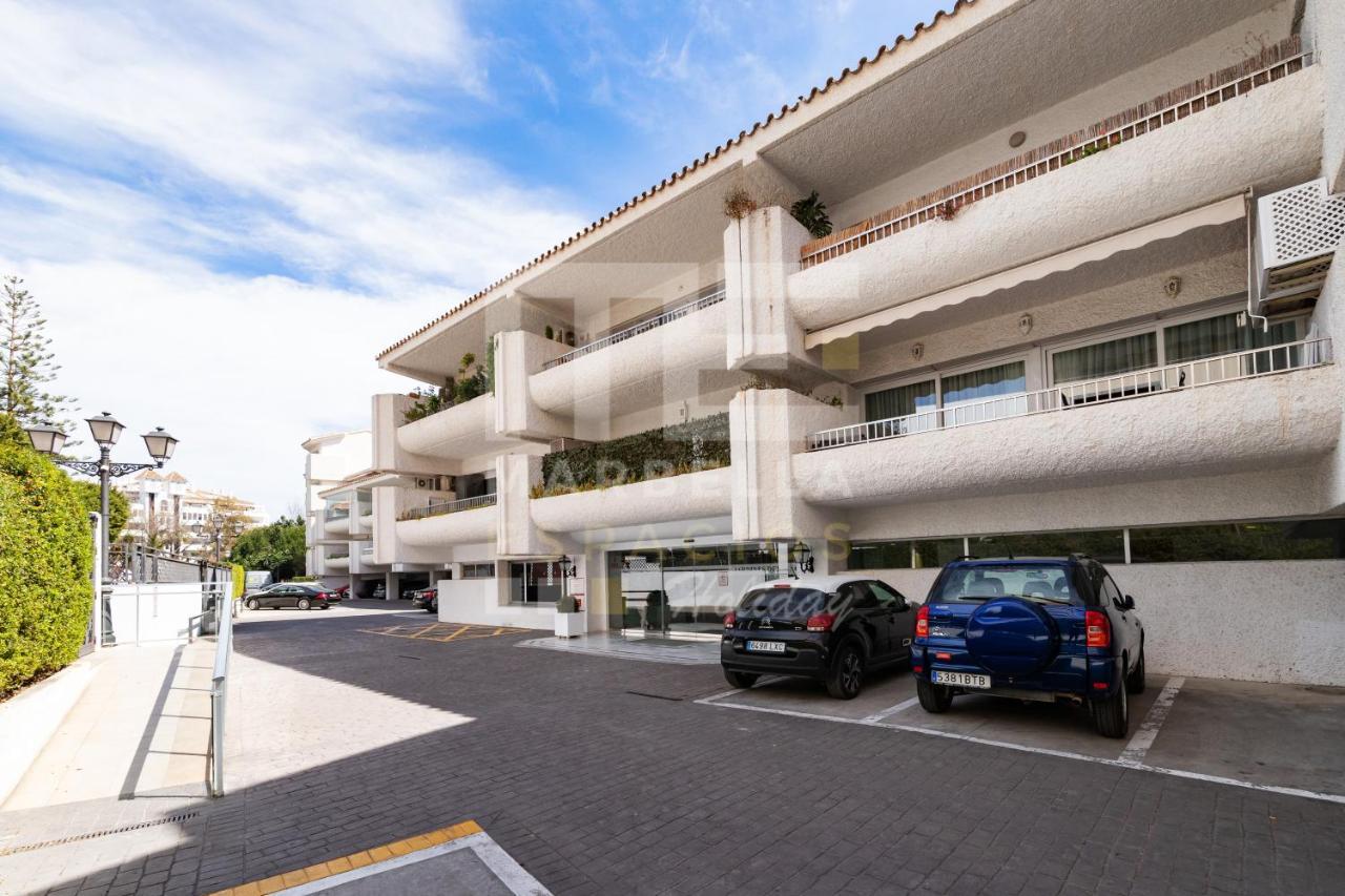 Suite 208, Close To The Beach, 2 Bedroom,Golden Mile Marbella Eksteriør billede